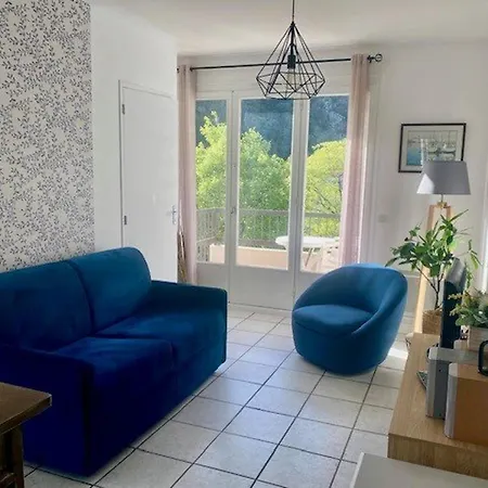 F2 Avec Balcon Et Parking à 50m Des Thermes, Centre-ville - Animaux Acceptés - Fr-1-703-125 Apartamento *