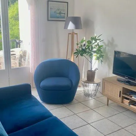 Apartamento F2 Avec Balcon Et Parking à 50m Des Thermes, Centre-ville - Animaux Acceptés - Fr-1-703-125